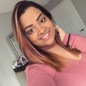 Meet your Posher, Celine